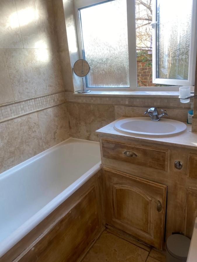 Luxury Apartment Camden Town London Bagian luar foto